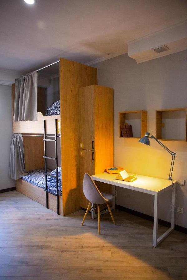 People Hostel Biszkek Zewnętrze zdjęcie