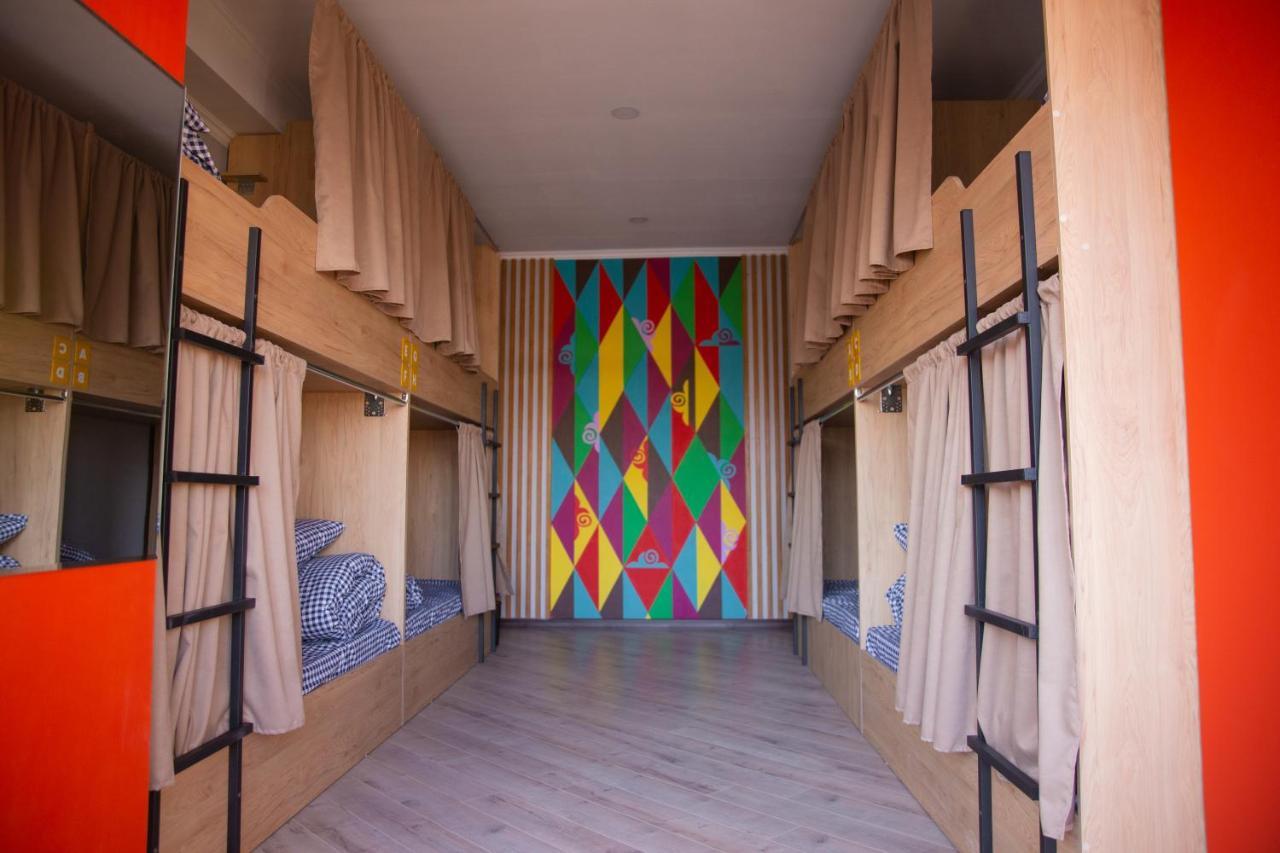 People Hostel Biszkek Zewnętrze zdjęcie